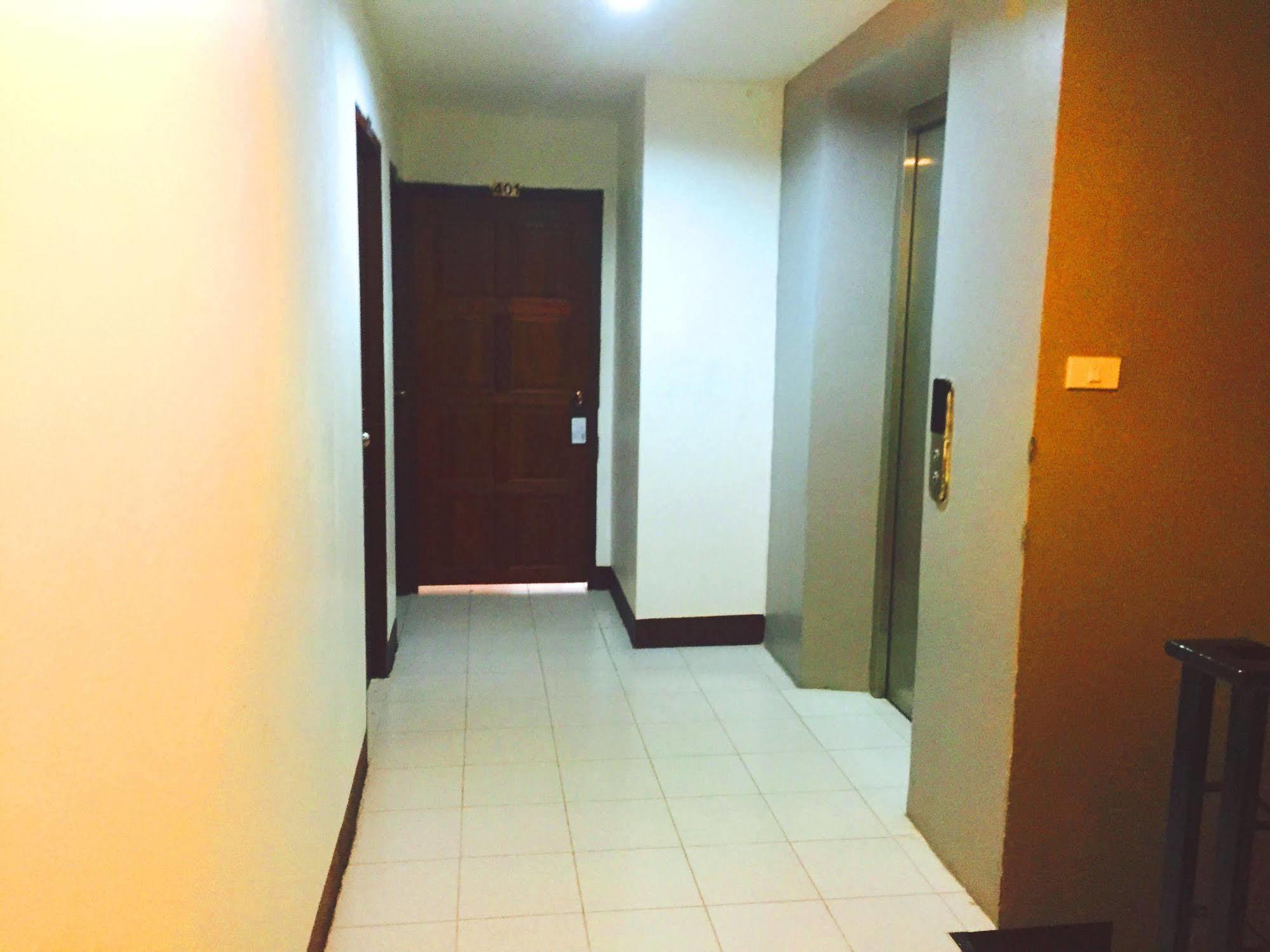 Benetti Lodge Patong Bagian luar foto
