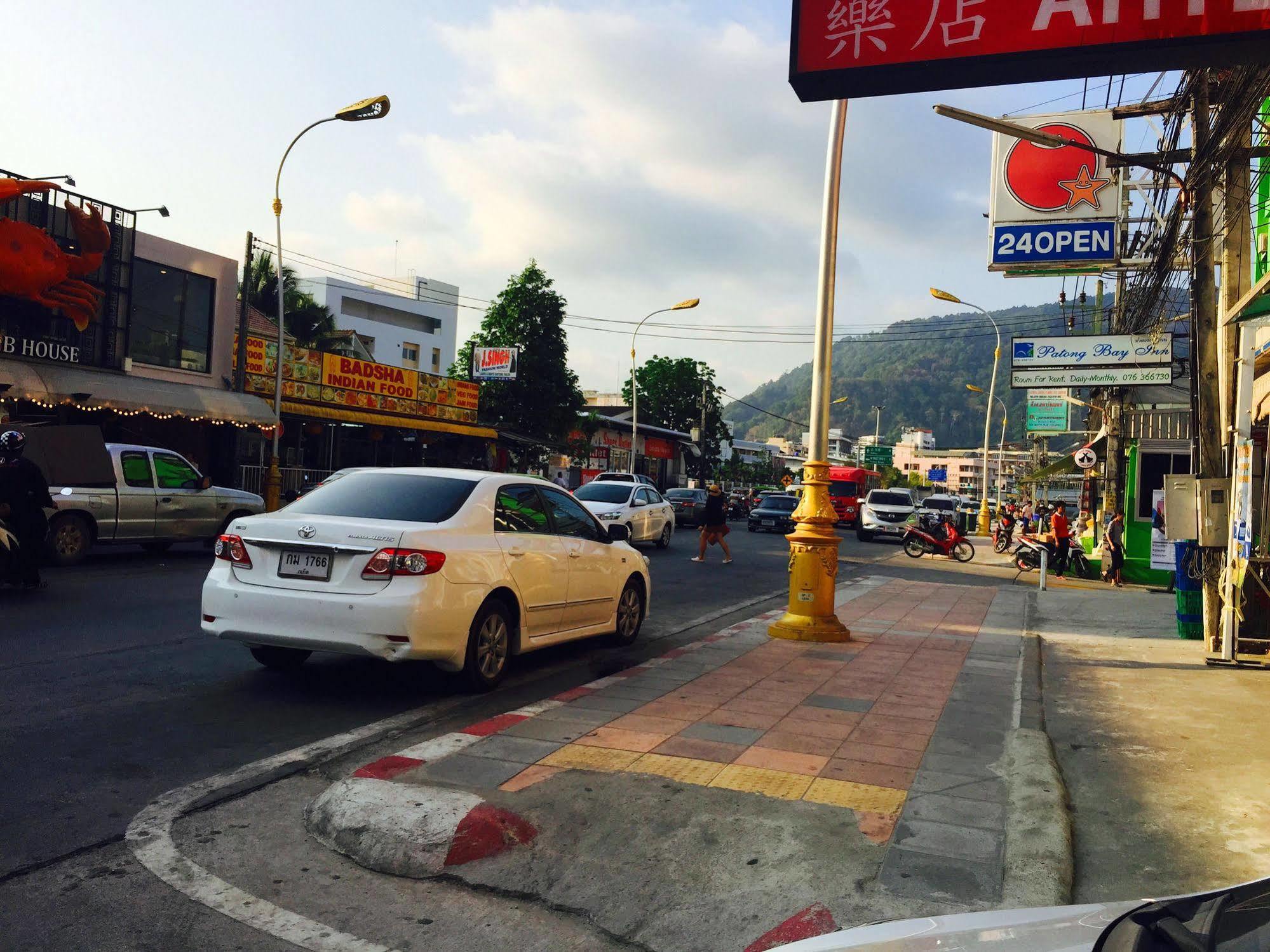 Benetti Lodge Patong Bagian luar foto
